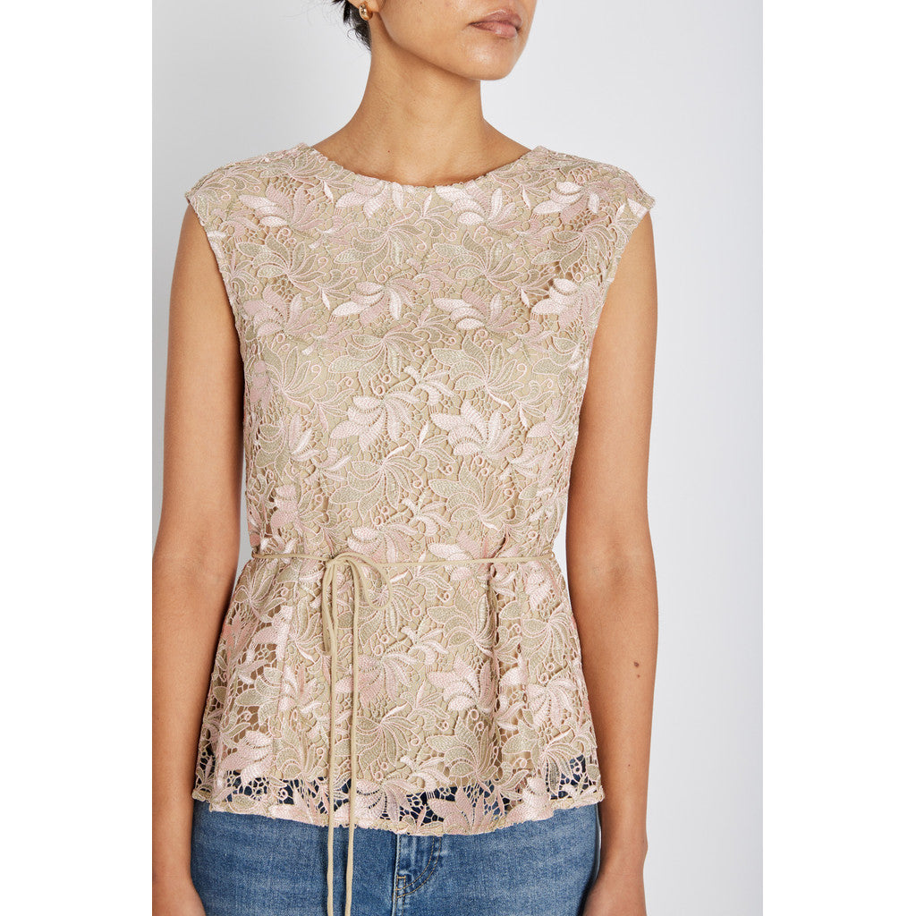 BRUUNS BAZAAR - ORIIA BLUSE ROSE GOLD FLOWER