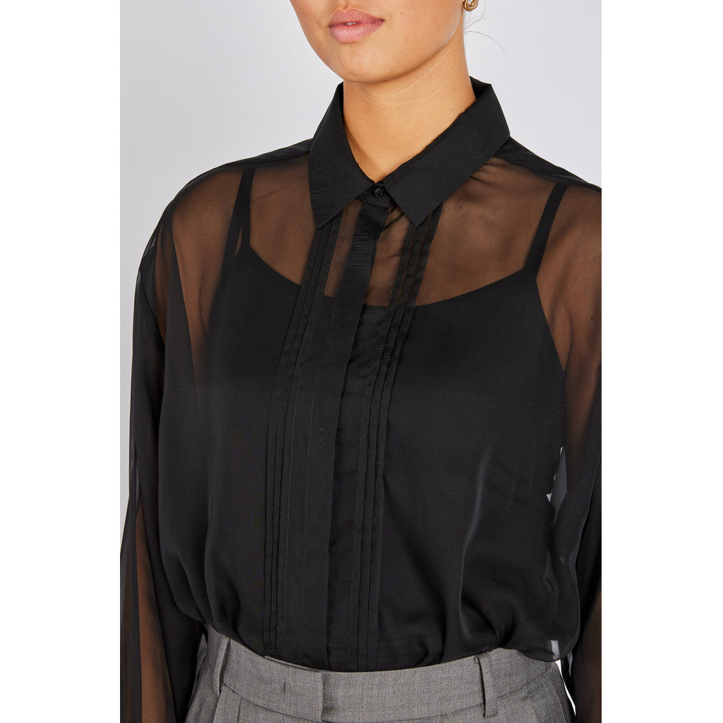 BRUUNS BAZAAR - LOUAS SKJORTE SORT