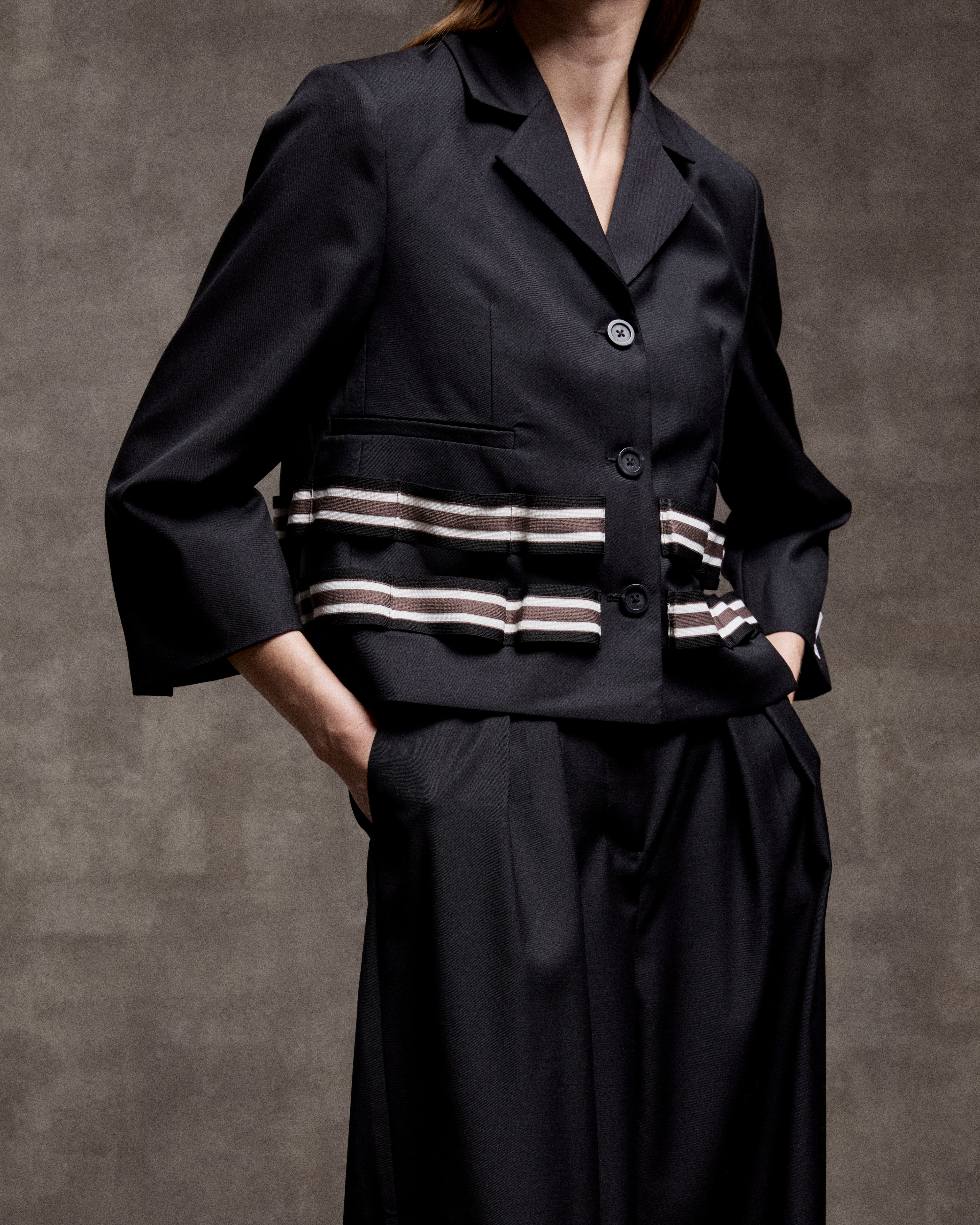 ATELIER TAKTIL - GRACE BLAZER SORT