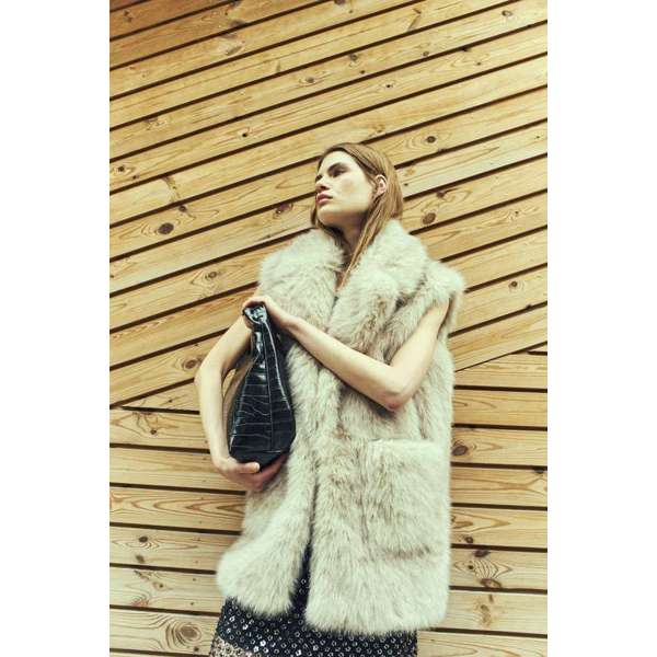 COPENHAGEN MUSE - PLUSHY WAISTCOAT PEYOTE