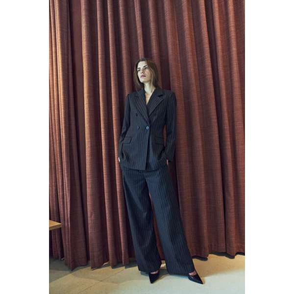 COPENHAGEN MUSE - TAILOR BLAZER BLACK/RED PEBER